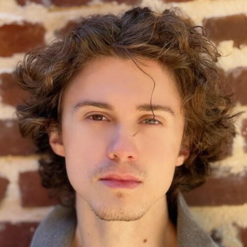 Logan_Shadrick_sq Logan Shadrick, Guitarist-Composer